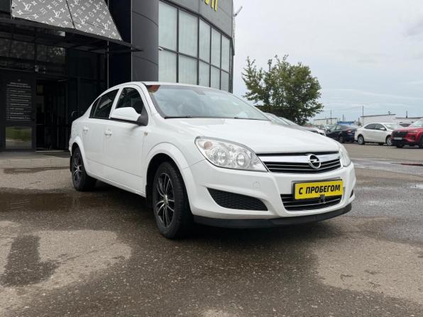 Opel Astra H Рестайлинг с пробегом 2012 года, цена 480 000 рублей, 242057 км, седан, Автокод Объявления