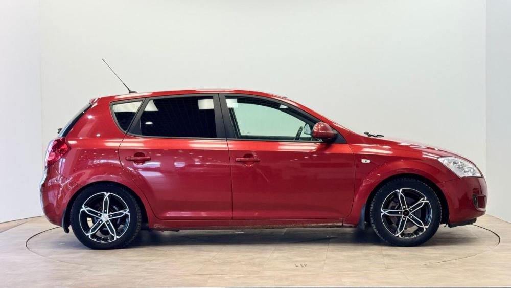 Kia Ceed I Киров  - изображение 5