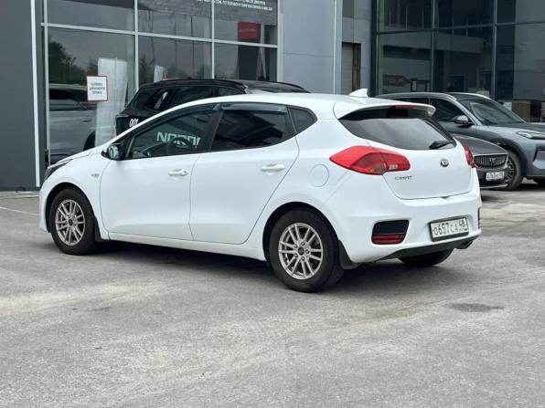 Kia Ceed II Рестайлинг с пробегом 2018 года, цена 1 030 000 рублей, 131647 км, хэтчбек, Автокод Объявления
