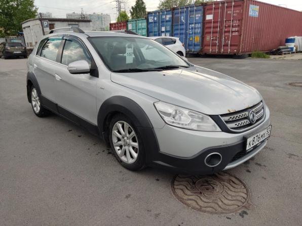 Dongfeng H30 Cross с пробегом 2016 года, цена 549 000 рублей, 101000 км, хэтчбек, Автокод Объявления