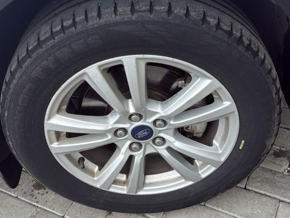 Ford Kuga II Рестайлинг с пробегом 2018 года, цена 1 180 000 рублей, 135958 км, внедорожник, Автокод Объявления
