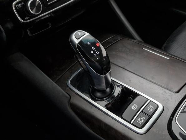 Kia Quoris I с пробегом 2013 года, цена 1 279 000 рублей, 167122 км, седан, Автокод Объявления