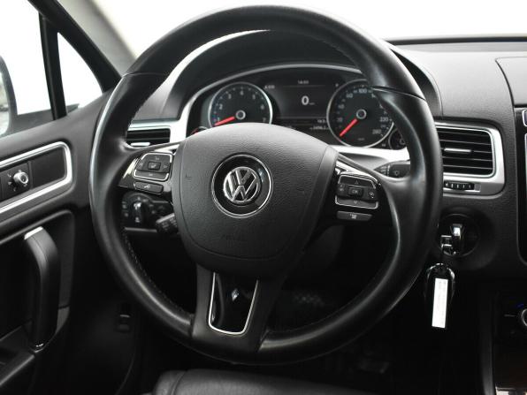 Volkswagen Touareg II Рестайлинг с пробегом 2016 года, цена 3 395 000 рублей, 129335 км, внедорожник, Автокод Объявления