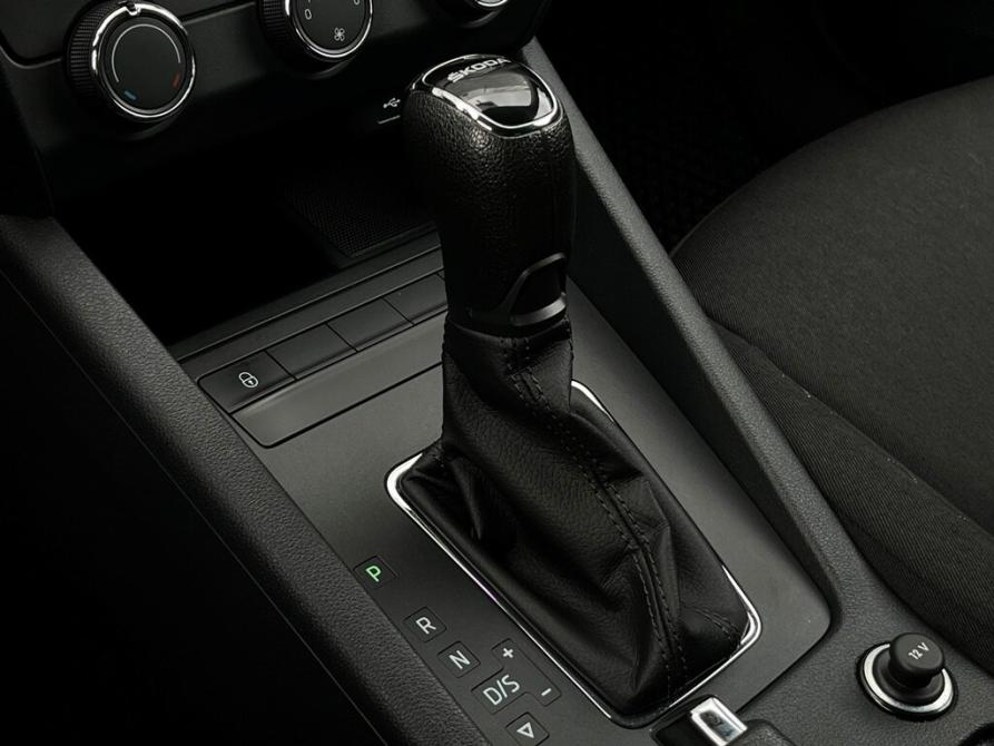 Skoda Octavia III (A7) Рестайлинг Санкт-Петербург  - изображение 14