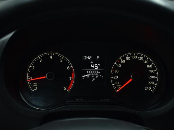 Volkswagen Polo V Рестайлинг с пробегом 2016 года, цена 1 049 995 рублей, 149983 км, седан, Автокод Объявления