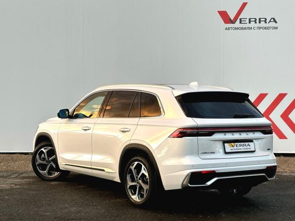 Geely Monjaro I с пробегом 2024 года, цена 3 490 000 рублей, 19300 км, внедорожник, Автокод Объявления