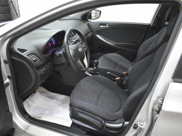 Hyundai Solaris I Рестайлинг с пробегом 2016 года, цена 959 000 рублей, 119000 км, седан, Автокод Объявления