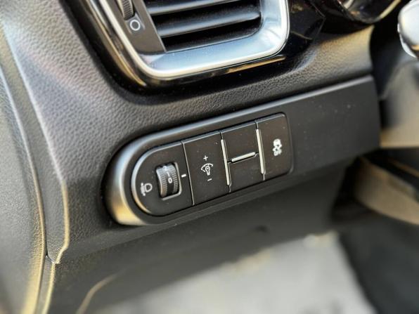Kia Ceed III с пробегом 2019 года, цена 1 649 000 рублей, 125948 км, хэтчбек, Автокод Объявления