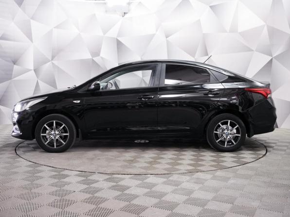 Hyundai Solaris II с пробегом 2018 года, цена 1 080 000 рублей, 160500 км, седан, Автокод Объявления