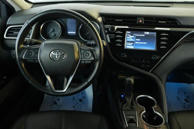 Toyota Camry VIII (XV70) с пробегом 2018 года, цена 2 899 000 рублей, 153000 км, седан, Автокод Объявления