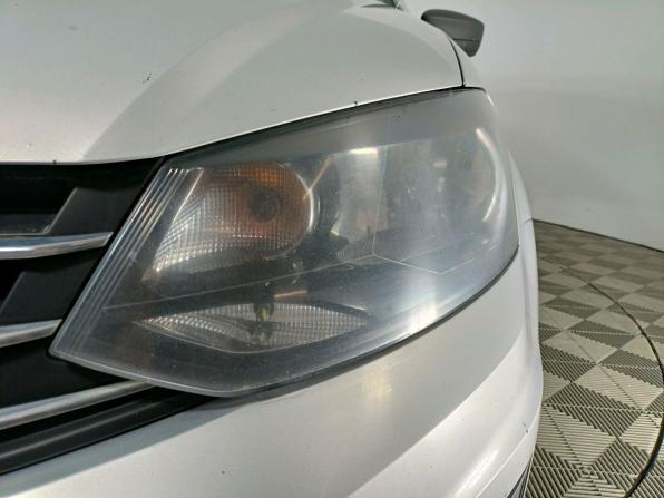 Volkswagen Polo V Рестайлинг с пробегом 2016 года, цена 835 000 рублей, 182000 км, седан, Автокод Объявления