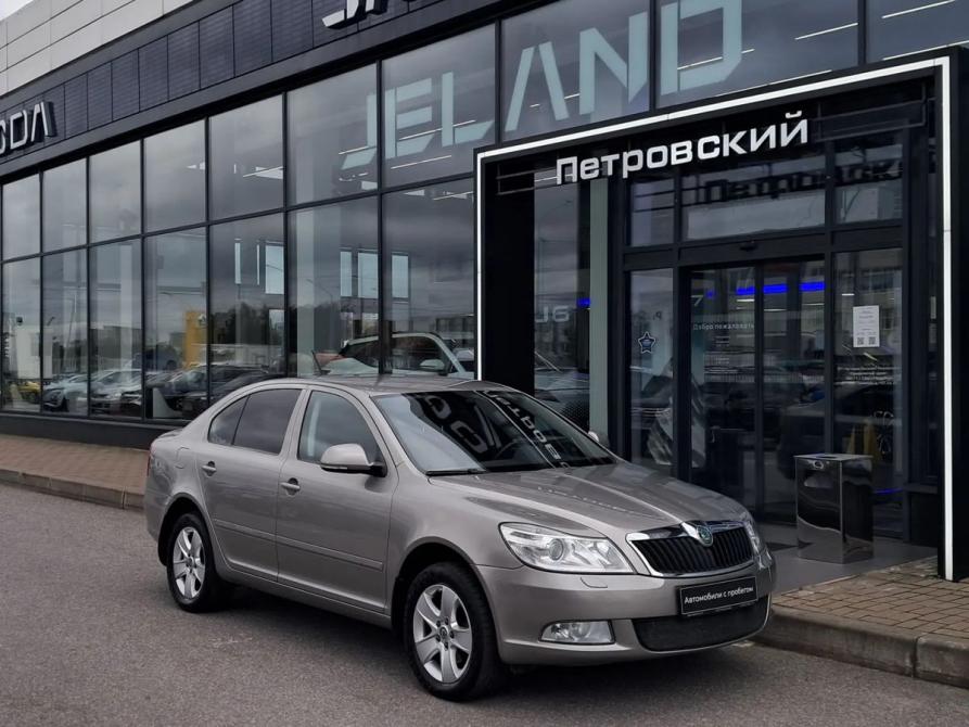 Skoda Octavia II (A5) Рестайлинг Санкт-Петербург  - изображение 1