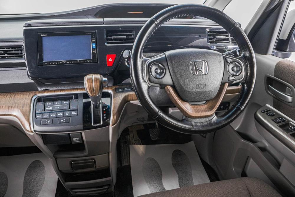 Honda Stepwgn V Барнаул  - изображение 18