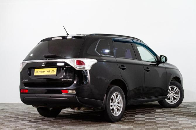 Mitsubishi Outlander III с пробегом 2013 года, цена 899 000 рублей, 215123 км, внедорожник, Автокод Объявления