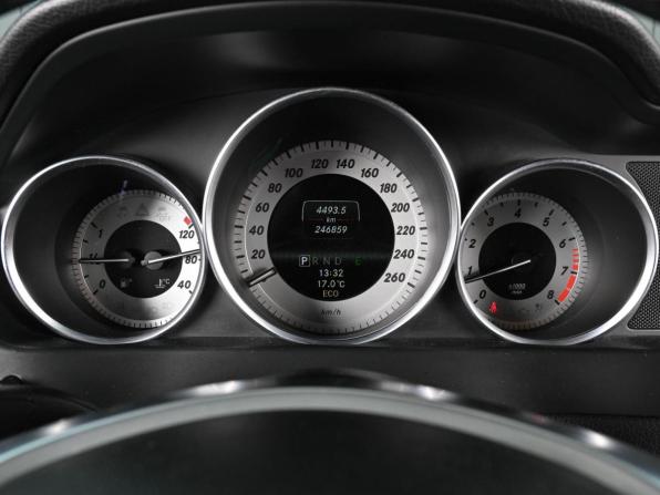 Mercedes-Benz C-Класс III (W204) Рестайлинг с пробегом 2012 года, цена 1 519 000 рублей, 246859 км, седан, Автокод Объявления