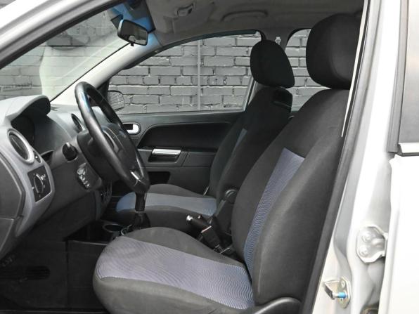 Ford Fusion I Рестайлинг с пробегом 2007 года, цена 430 000 рублей, 220832 км, хэтчбек, Автокод Объявления