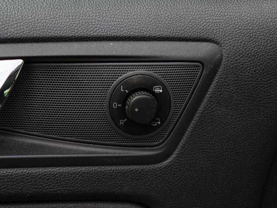 Skoda Yeti I Рестайлинг Москва  - изображение 16