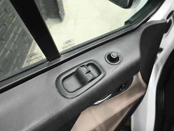 Ford Tourneo Custom I с пробегом 2017 года, цена 2 050 000 рублей, 284180 км, минивэн, Автокод Объявления