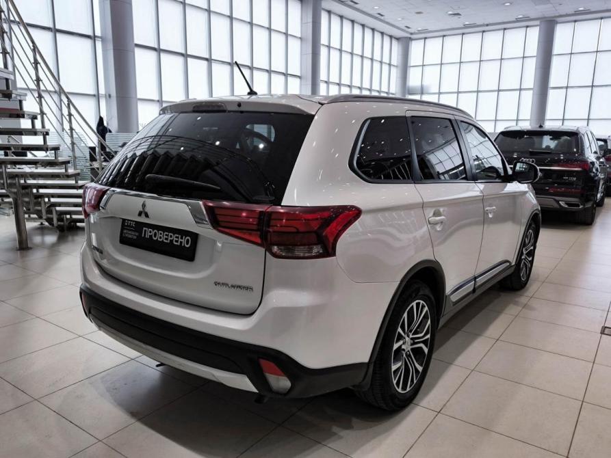Mitsubishi Outlander III Рестайлинг 2 Казань  - изображение 6