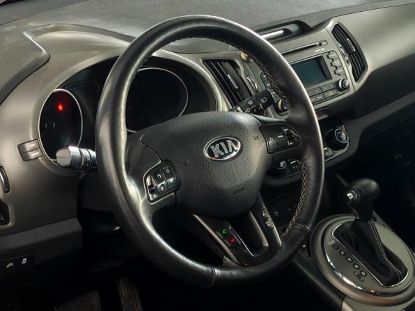 Kia Sportage III Рестайлинг с пробегом 2014 года, цена 990 000 рублей, 298558 км, внедорожник, Автокод Объявления
