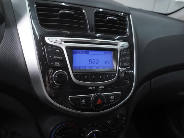 Hyundai Solaris I с пробегом 2012 года, цена 520 000 рублей, 205514 км, хэтчбек, Автокод Объявления