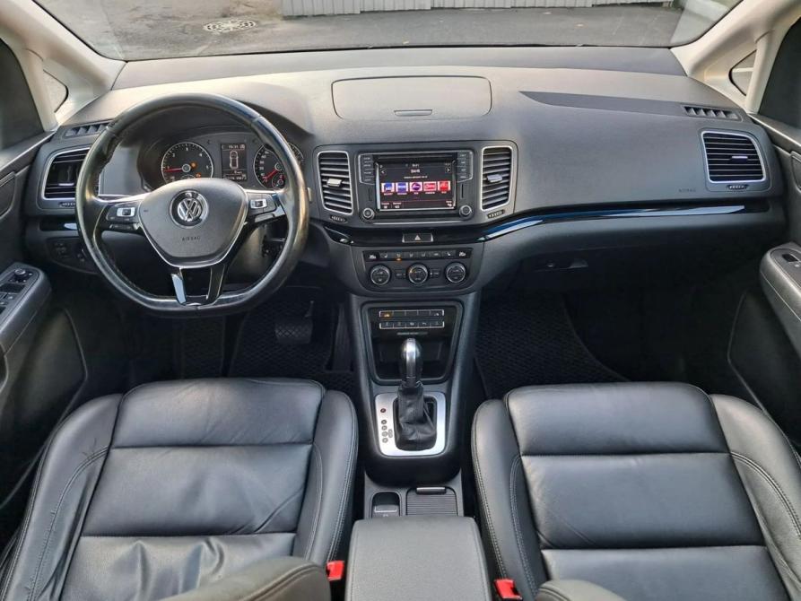 Volkswagen Sharan II Рестайлинг Санкт-Петербург  - изображение 7