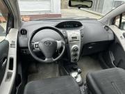 Toyota Yaris II Мурманск  - изображение 15