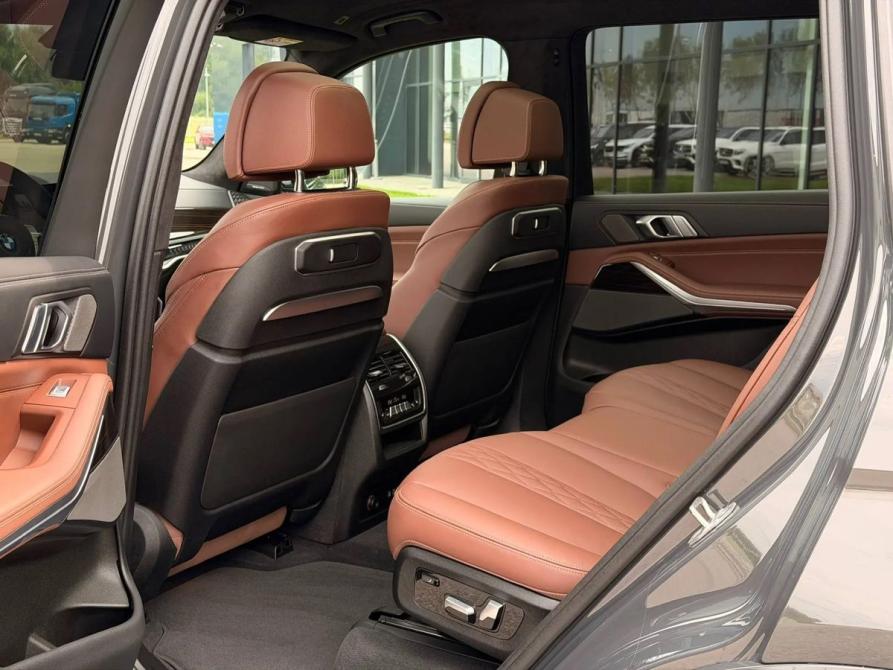 BMW X7 I (G07) Рестайлинг Пермь  - изображение 26