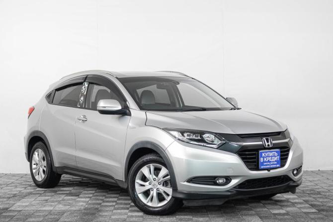 Honda Vezel I с пробегом 2015 года, цена 1 749 000 рублей, 70000 км, внедорожник, Автокод Объявления