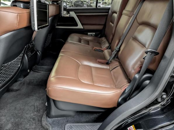 Toyota Land Cruiser 200 Series Рестайлинг 2 с пробегом 2016 года, цена 5 800 000 рублей, 153155 км, внедорожник, Автокод Объявления