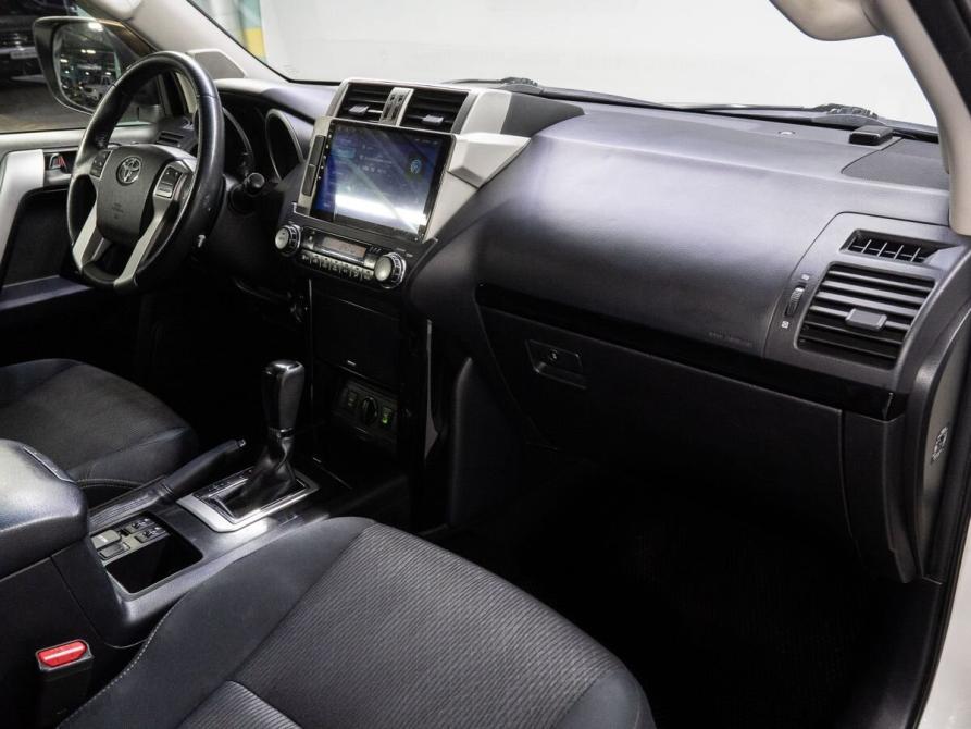 Toyota Land Cruiser Prado 150 Series Рестайлинг 1 Тюмень  - изображение 18