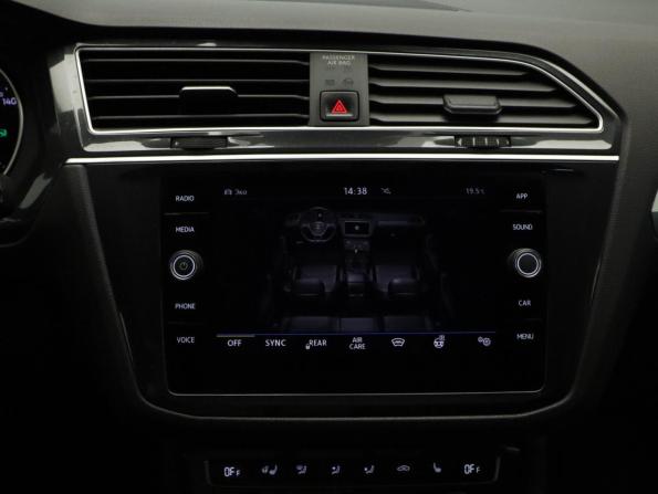 Volkswagen Tiguan II с пробегом 2020 года, цена 2 775 000 рублей, 75058 км, внедорожник, Автокод Объявления