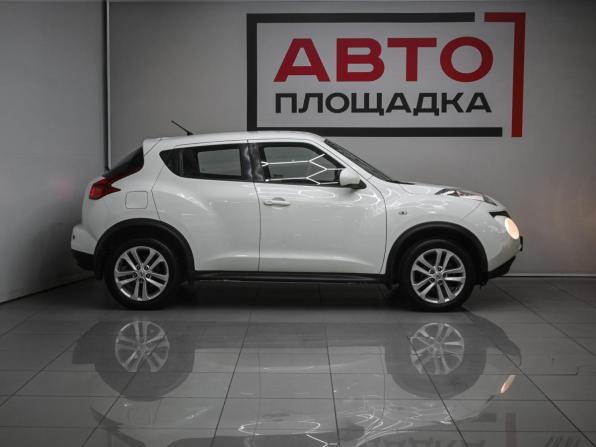 Nissan Juke I Рестайлинг с пробегом 2014 года, цена 1 029 000 рублей, 111916 км, внедорожник, Автокод Объявления