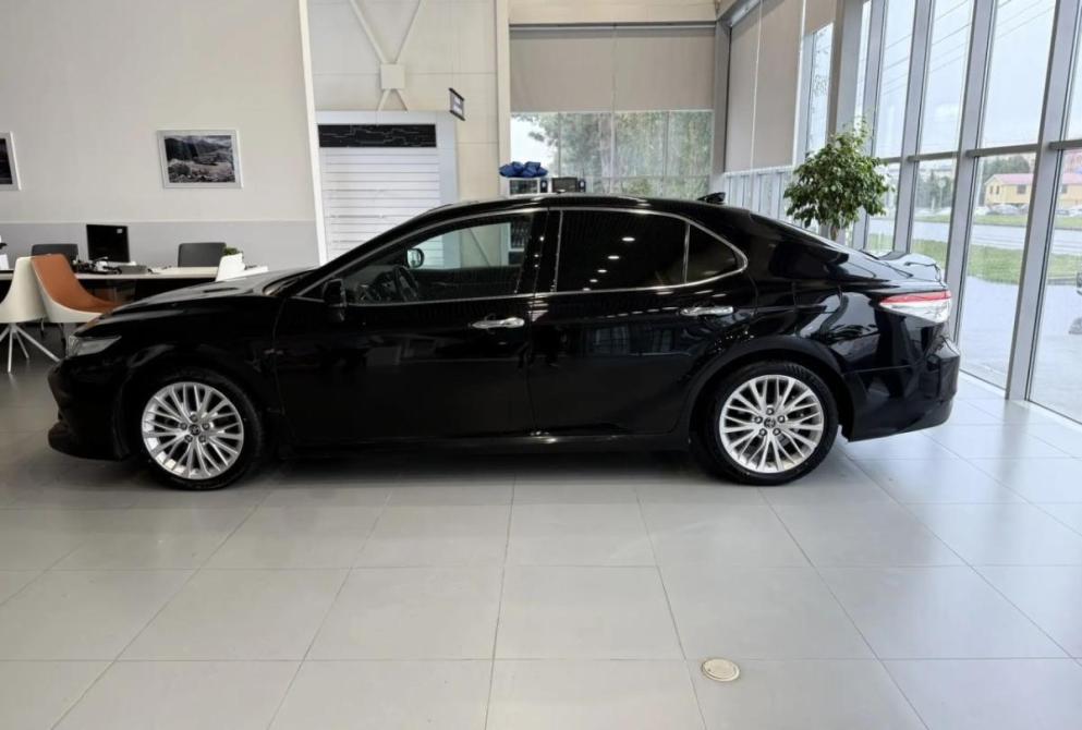 Toyota Camry VII (XV50) Рестайлинг 2 Ставрополь  - изображение 8