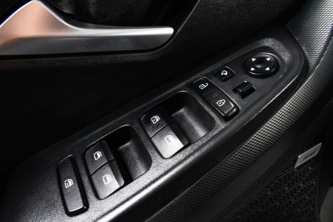 Hyundai Creta II с пробегом 2021 года, цена 1 699 000 рублей, 339120 км, внедорожник, Автокод Объявления
