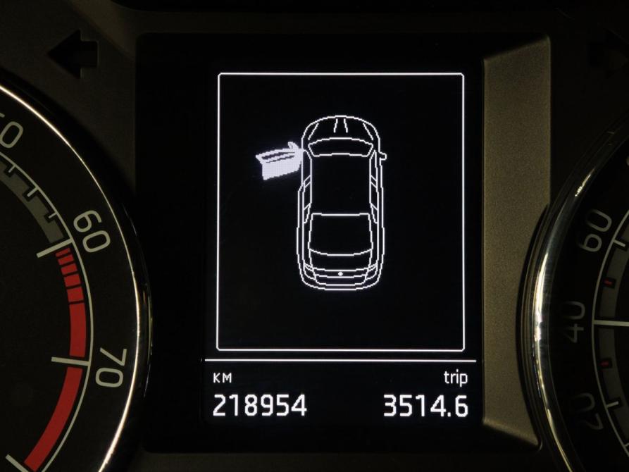 Skoda Octavia III (A7) Рестайлинг Москва  - изображение 18