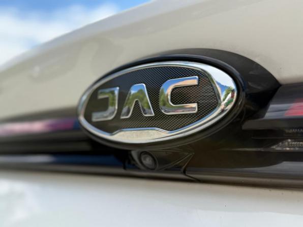 JAC J7 I с пробегом 2023 года, цена 1 199 000 рублей, 39400 км, хэтчбек, Автокод Объявления