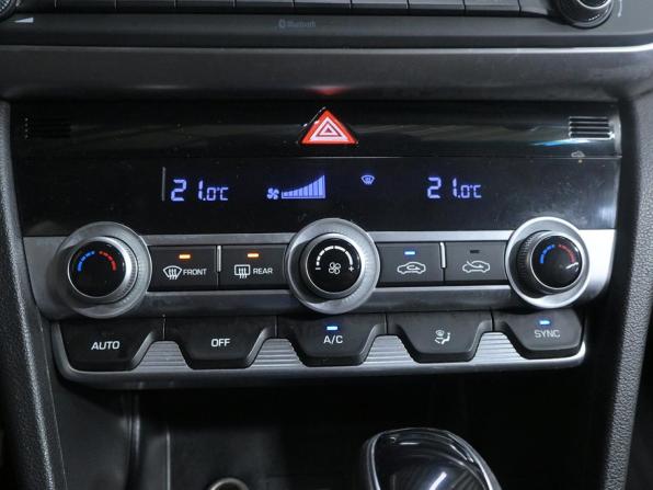 Hyundai Elantra VI (AD) Рестайлинг с пробегом 2020 года, цена 1 530 000 рублей, 146000 км, седан, Автокод Объявления