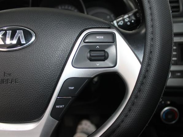 Kia Rio III с пробегом 2015 года, цена 899 900 рублей, 176940 км, хэтчбек, Автокод Объявления
