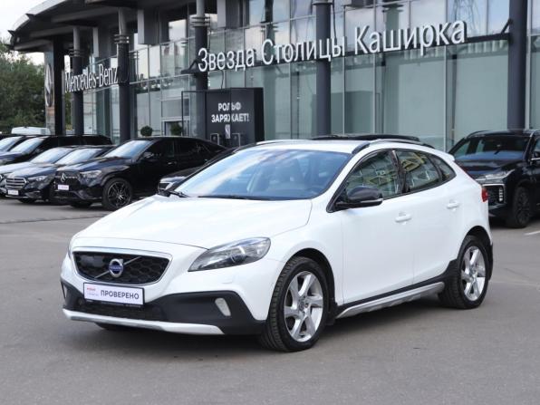 Volvo V40 II с пробегом 2014 года, цена 1 100 000 рублей, 193060 км, хэтчбек, Автокод Объявления
