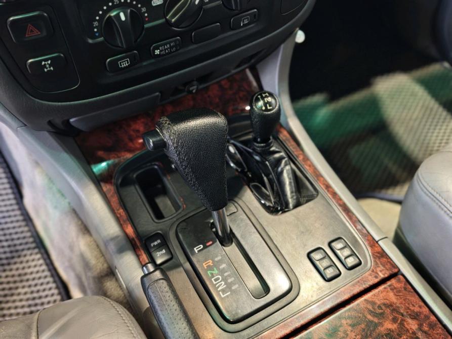 Toyota Land Cruiser 100 Series Челябинск  - изображение 18