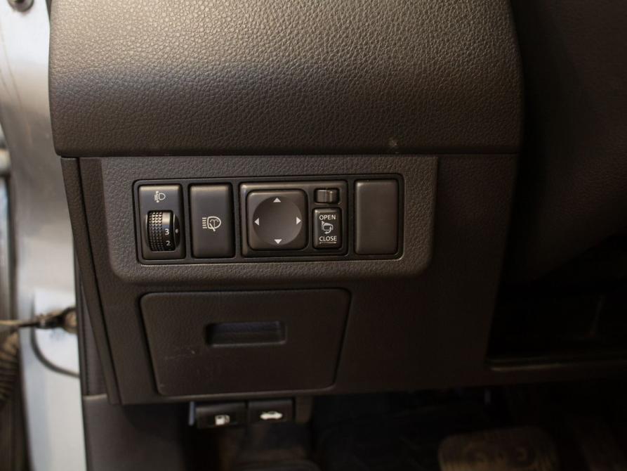 Nissan Tiida I Рестайлинг Иваново  - изображение 32
