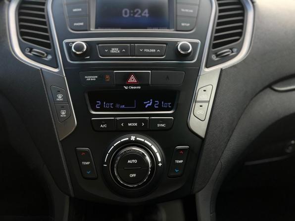 Hyundai Santa Fe III Рестайлинг с пробегом 2016 года, цена 2 360 000 рублей, 84692 км, внедорожник, Автокод Объявления