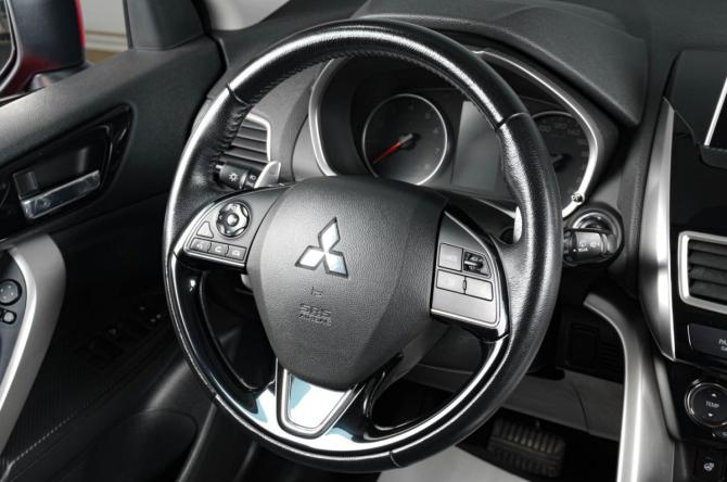 Mitsubishi Eclipse Cross I с пробегом 2018 года, цена 2 049 000 рублей, 125000 км, внедорожник, Автокод Объявления
