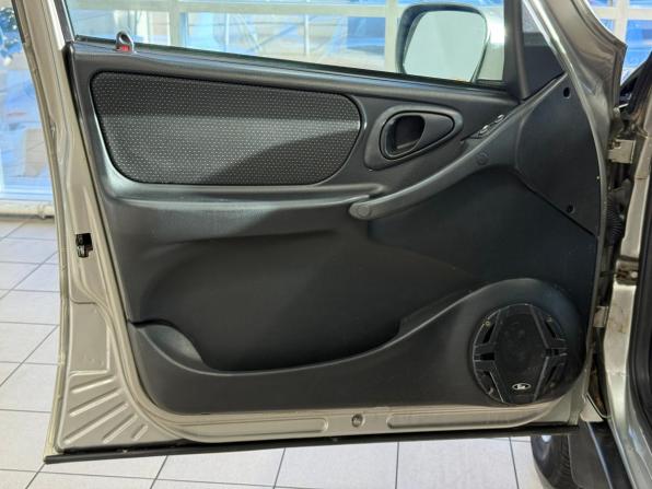Chevrolet Niva I Рестайлинг с пробегом 2011 года, цена 520 000 рублей, 150000 км, внедорожник, Автокод Объявления