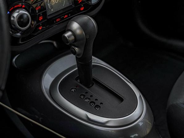 Nissan Juke I с пробегом 2013 года, цена 915 000 рублей, 154032 км, внедорожник, Автокод Объявления