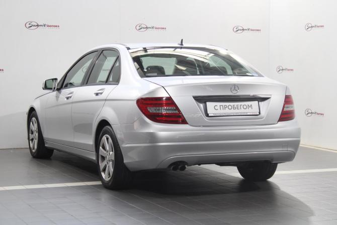 Mercedes-Benz C-Класс III (W204) Рестайлинг с пробегом 2013 года, цена 1 200 000 рублей, 79829 км, седан, Автокод Объявления