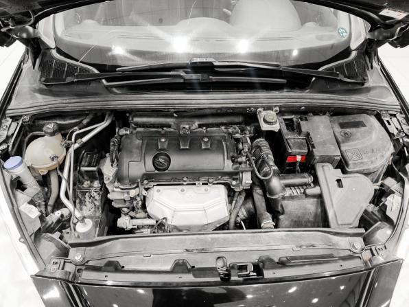 Peugeot 308 I Рестайлинг с пробегом 2011 года, цена 550 000 рублей, 107000 км, хэтчбек, Автокод Объявления