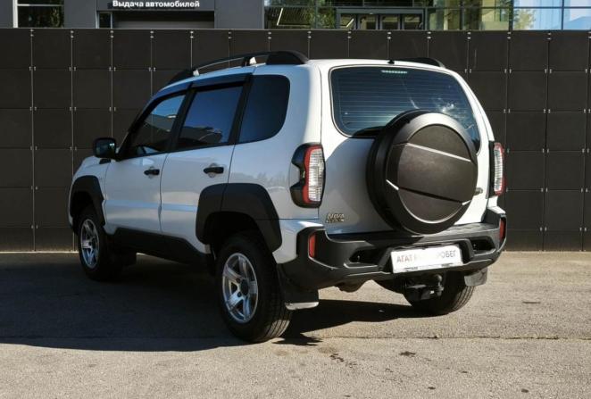 Lada (ВАЗ) Niva Travel I с пробегом 2024 года, цена 1 179 000 рублей, 39748 км, внедорожник, Автокод Объявления