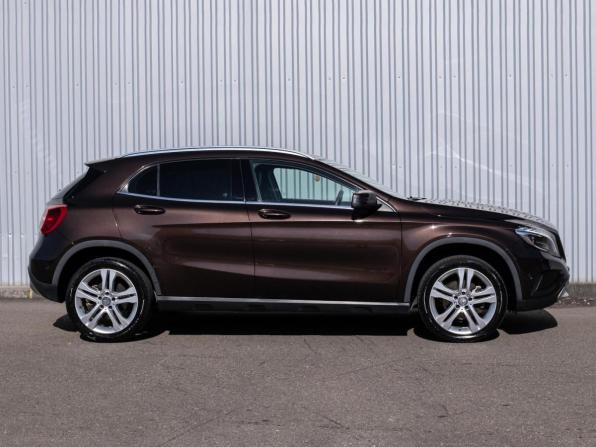Mercedes-Benz GLA I (X156) с пробегом 2015 года, цена 1 799 000 рублей, 116025 км, внедорожник, Автокод Объявления